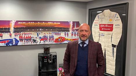 Jarmo Kekäläinen jatkaa Columbus Blue Jacketsin general managerina NHL:ssä. Hän joutuu valitsemaan joukkueelleen uuden päävalmentajan.