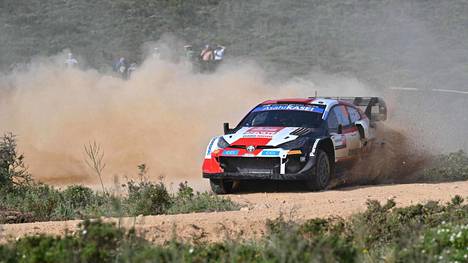 Toyotan Kalle Rovanperän menoa kuvattiin Sardinian rallissa 3. kesäkuuta.