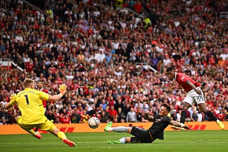 Manchester Unitedin Marcus Rashford teki ratkaisevan maalin Arsenalia vastaan.