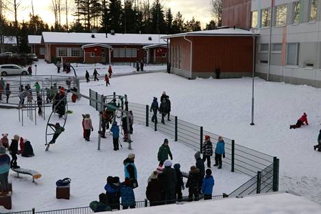 Aamulehti vieraili Ylöjärven Metsäkylän koulussa helmikuussa 2020.