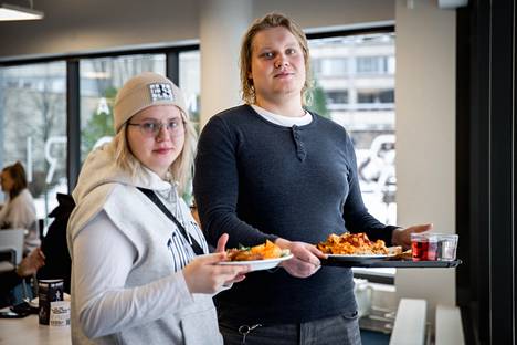 Näin ruoan hinnan nousu näkyy opiskelijaravintoloissa - Tampereen  yliopiston opiskelijat kertovat, mitä mieltä ovat lounaista - Opiskelu -  Aamulehti