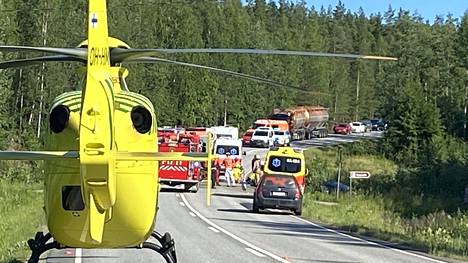Pohjanmaantiellä Kiikassa viime heinäkuussa sattunut kolmen auton kolari luokitellaan pelastuslaitoksen onnettomuustilastossa suuronnettomuudeksi.