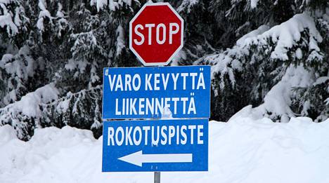 Mänttä-Vilppulassa koronarokotteita on annettu Länsi-Koskelan koulussa.
