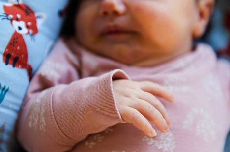 Pienemmille muuttotappiokunnille vauvat ovat elinehto. Vauvarahan ja erilaisten lahjojen tarjoaminen on yleisempää Itä-Suomen ja Pohjois-Suomen maakunnissa kuin Satakunnassa.