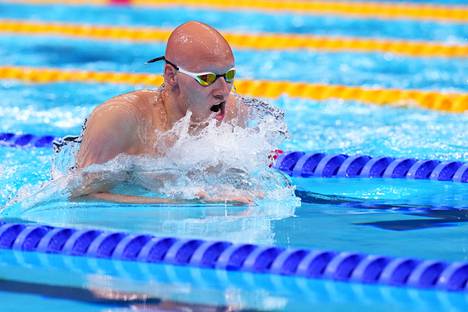 Matti Mattsson pääsee uimaan SM-kisoissa omassa kotiuimahallissaan Porissa.