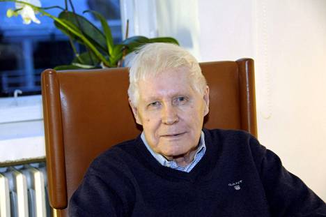 Toimittaja Aarne Tanninen on kuollut 90-vuotiaana. Tanninen kuvattiin 8. marraskuuta 2011.