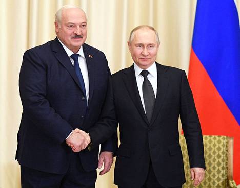 Aljaksandr Lukashenka ja Vladimir Putin kuvattiin Moskovan lähistöllä 17. helmikuuta 2023.