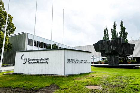 Tampereen yliopistossa tuli voimaan uusi opetussuunnitelma. Jo aiemmin opintonsa aloittaneiden opiskelijoiden pitää siksi päivittää henkilökohtainen opintosuunnitelmansa Sisu-järjestelmässä.