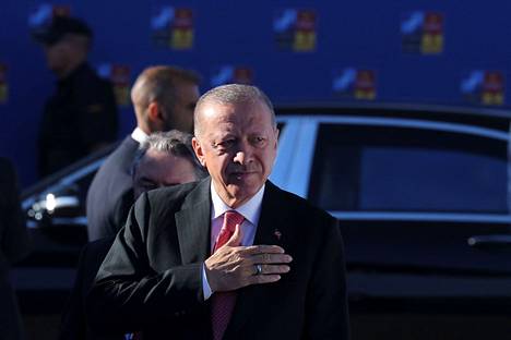 Turkin presidentti Recep Tayyip Erdoğan saapui Naton huippukokoukseen keskiviikkona.