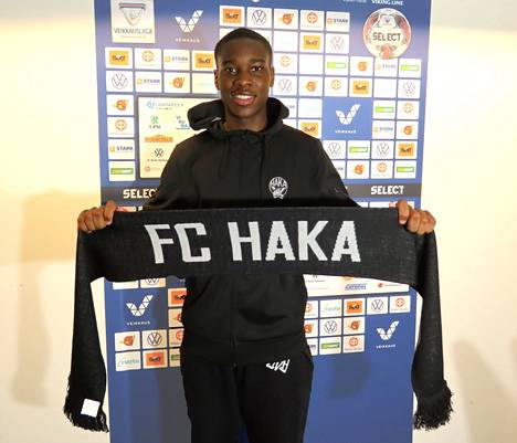Ryan Mahuta siirtyi 1+1-vuotisella sopimuksella FC Hakaan.