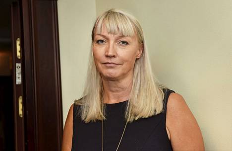 Elisa Markula on aiemmin toiminut muun muassa Oriolan ja Tikkurilan toimitusjohtajana.