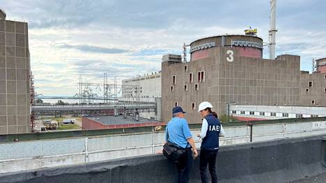 Kansainvälisen atomienergiajärjestö IAEA:n tutkijaryhmä vieraili Zaporižžjan ydinvoimalalla Ukrainassa 1. syyskuuta. Zaporižžjan ydinvoimala on Euroopan suurin ydinvoimala ja tällä hetkellä Venäjän joukkojen miehittämä.