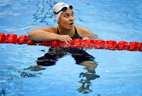 Mimo Jallow ei päässyt torstaina välieriin 50 metrin perhosuinnissa uinnin MM-kisoissa. Kuva Tokion olympialaisista.