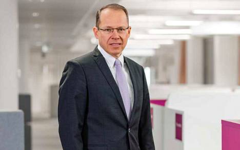 Postin toimitusjohtaja Heikki Malinen tienasi viime vuonna lähes miljoona euroa yhtiön johtamisesta.