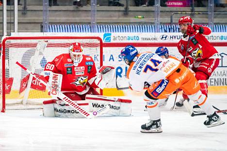 Sport-vahti Rasmus Reijola oli keskiviikkona vaikea ohitettava Tapparan pelaajille.