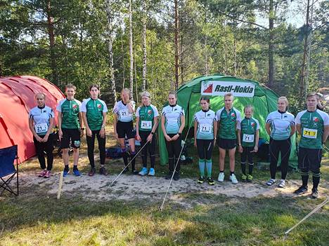 Rasti-Nokian ja Tarpian Suunnan nuoret kilpailivat yhteisjoukkueessa Nuorten Jukolassa.