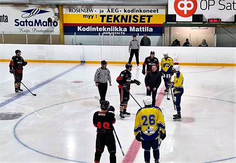 Harjavallassa Kuparikiekko oli vahvempi lukemin 6–3 ja voitti näin välieräsarjan voitoin 2–0.
