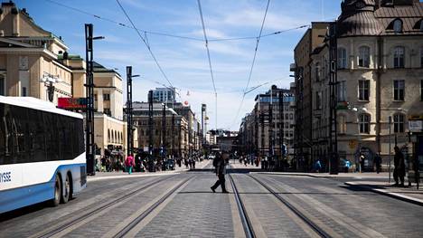 Tampereen työttömyysaste oli huhtikuussa hieman korkeampi kuin Pirkanmaalla yleisesti. Tampereen keskustassa Hämeenkadulla kuvattiin perjantaina 20. toukokuuta.