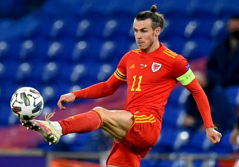 Gareth Bale on Walesin tähti, joka on kantanut myös kapteeninnauhaa.