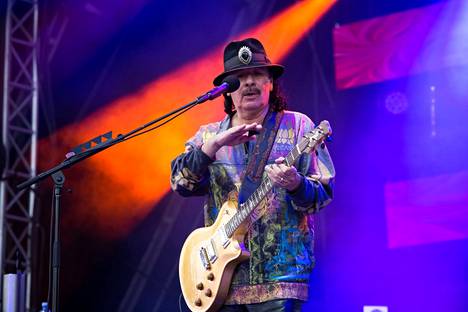 Carlos Santana konsertoi Helsingin Kaisaniemessä kesäkuussa 2018.