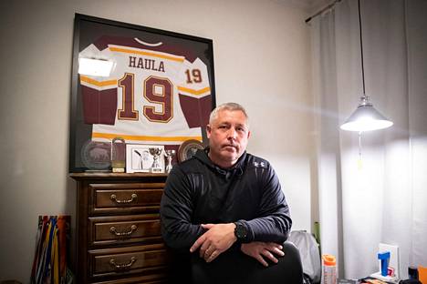 Pelaaja-agentti Tomi Haula uskoo, että KHL:n nimekkäimpiä ulkomaisia pelaajia siirtyy tulevaisuudessa Saksan ja Ruotsin pääsarjoihin. Suomessa ei ole Haulan mukaan varaa tehdä yhtä hyviä tarjouksia.