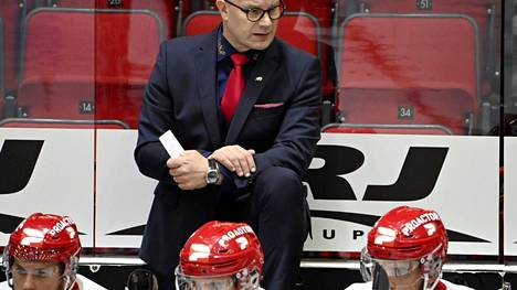 RIsto Dufva on tehnyt hyvää työtä Vaasan Sportin päävalmentajana miesten jääkiekkoliigassa.