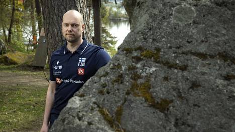 Olli Kunnari on ottanut Suomen miesten lentopallomaajoukkueen valmennukseensa.