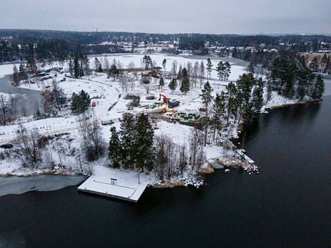 Joulukuussa 2022 Viinikanniemen rantatonttien rakentaminen oli käynnissä.