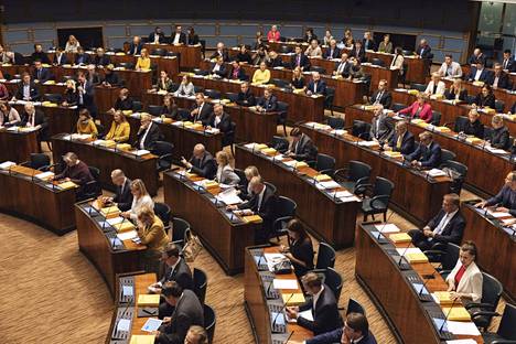 Sali äänestyksen aikana eduskunnan täysistunnossa Helsingissä 19. syyskuuta 2022.