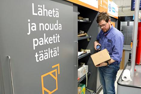 K-market Tervapadan kauppias Joni Toivonen kertoi, että helmikuussa käyttöön otettu pakettipalvelu ei ole ainakaan toistaiseksi ylikuormittanut kassoja. 
