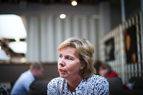 Oikeusministeri Anna-Maja Henrikssonin (rkp.) mukaan seksuaalirikoslainsäädännön uudistuksessa on huomioitava lasten asema.