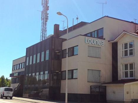 Lounealla on toimipaikka myös Sastamalassa. Yhtiön kotipaikka on Salo.
