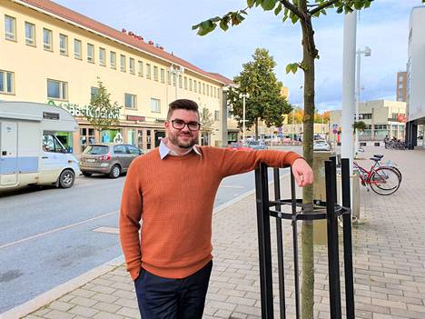 Valkeakosken yrittäjien puheenjohtaja Matti Lintula pitää Valkeakoskea hyvänä paikkana yrittäjille muun muassa sen edullisuuden vuoksi. 