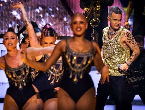 Robbie Williams esiintyi sunnuntaina 5. maaliskuuta Tampereen loppuunmyydyllä Nokia Arenalla.