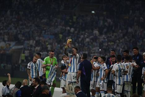 Argentiina pääsi juhlimaan vihdoin maailmanmestaruutta.