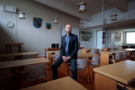 Juha Suikkanen aloitti Nakkilan hallintojohtajana viime lokakuussa. Kesällä hän siirtyy Vaasaan Pohjanmaan hyvinvointialueen palvelukseen.