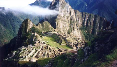 Machu Picchu tunnetaan myös lempinimellä Inkojen kadonnut kaupunki. 