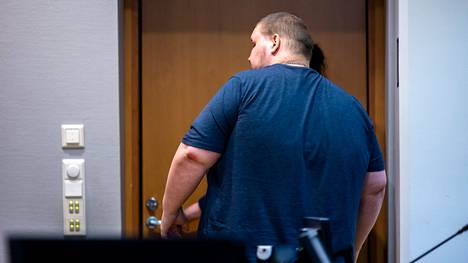 Jesse Erkkonen tuomittiin käräjäoikeudessa 10,5 vuoden vankeusrangaistukseen lähes 200 seksuaalirikoksesta. Hovioikeus korotti tuomiota.