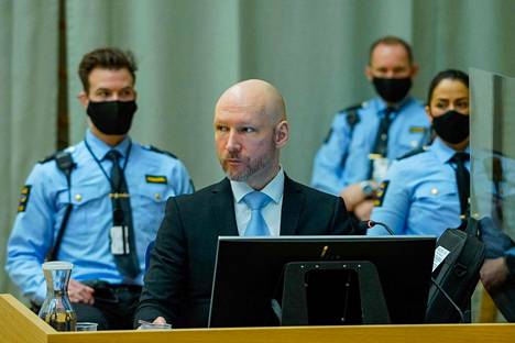 Breivik osallistui 19. tammikuuta oikeudenkäyntiin.