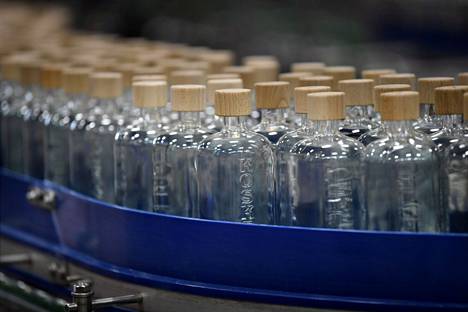 Alkoholijuomayhtiö Altian loka–joulukuun vertailukelpoinen liiketulos laski edellisen loppuvuoden tulokseen verrattuna.