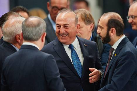 Turkin ulkoministeri Mevlut Cavusoglu kuvattiin Puolan Lodzissa joulukuun 1. päivänä.