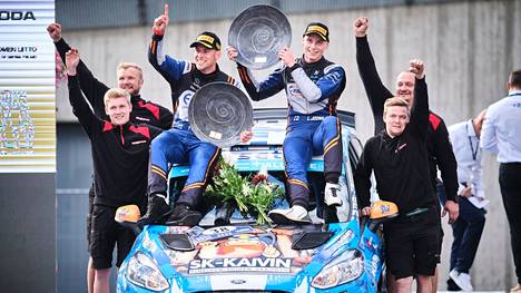 Lauri Joona ja Tuukka Shemeikka hallitsivat Suomen MM-rallin WRC3-luokkaa lähdöstä maaliin.
