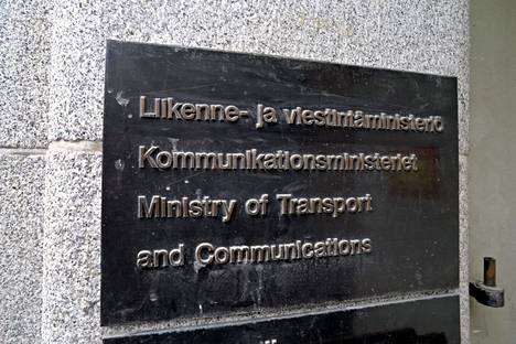 Liikenne- ja viestintäministeriö kertoo kyberturvallisuuden tilasta Suomessa.