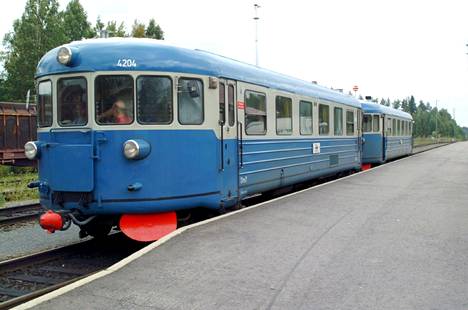 Lättähattu-museojunan kyytiin pääsee pääsiäissunnuntaina Sastamalassa.