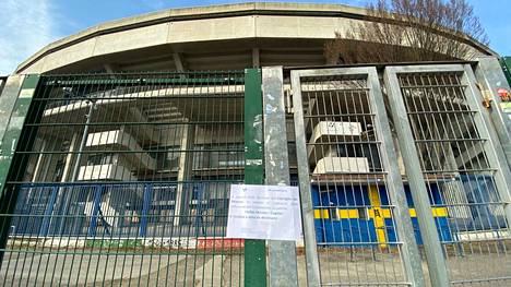 Veronan stadion suljettiin ja Serie A -ottelu peruttiin koronaviruksen takia.