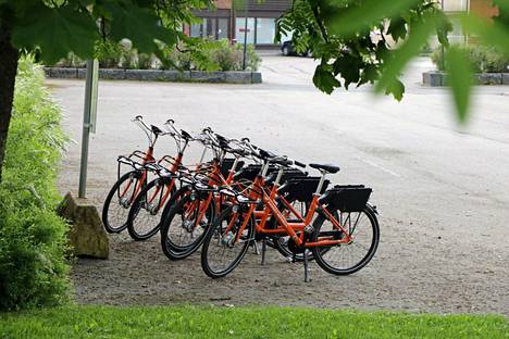 Kokemäelle tuli viime kesäksi 20 sovelluksen kautta vuokrattavaa kaupunkipyörää. Tänä kesänä tarjolla on sama pyörämäärä, mutta pyöräparkkien määrä on lisääntynyt.