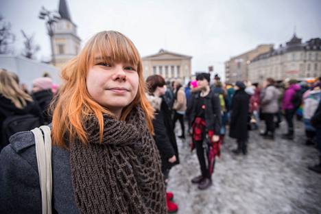 Noora Tapio on valittu vasemmistoliiton valtuustoryhmän uudeksi puheenjohtajaksi. Tapio kuvattiin Tampereen Keskustorilla maaliskuussa 2019.