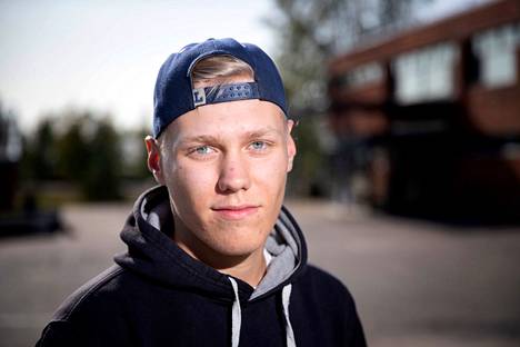 Niklas Saari valmistui Kokemäen lukiosta ylioppilaaksi viime keväänä. Nyt hän opiskelee prosessitekniikkaa Oulun yliopistossa.