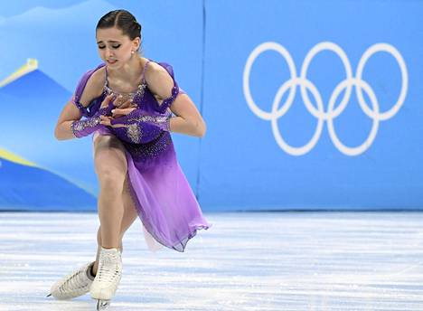 Kamila Valijeva oli Pekingin olympialaisissa selvässä johdossa naisten lyhytohjelman jälkeen, mutta romahti vapaaohjelmassa.