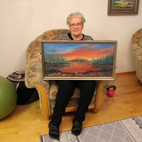 Mänttäläinen Ritva Ojala hankki itselleen Matti Salosen maalauksen, koska se viehätti häntä. Salonen on mänttäläislähtöinen taiteilija.